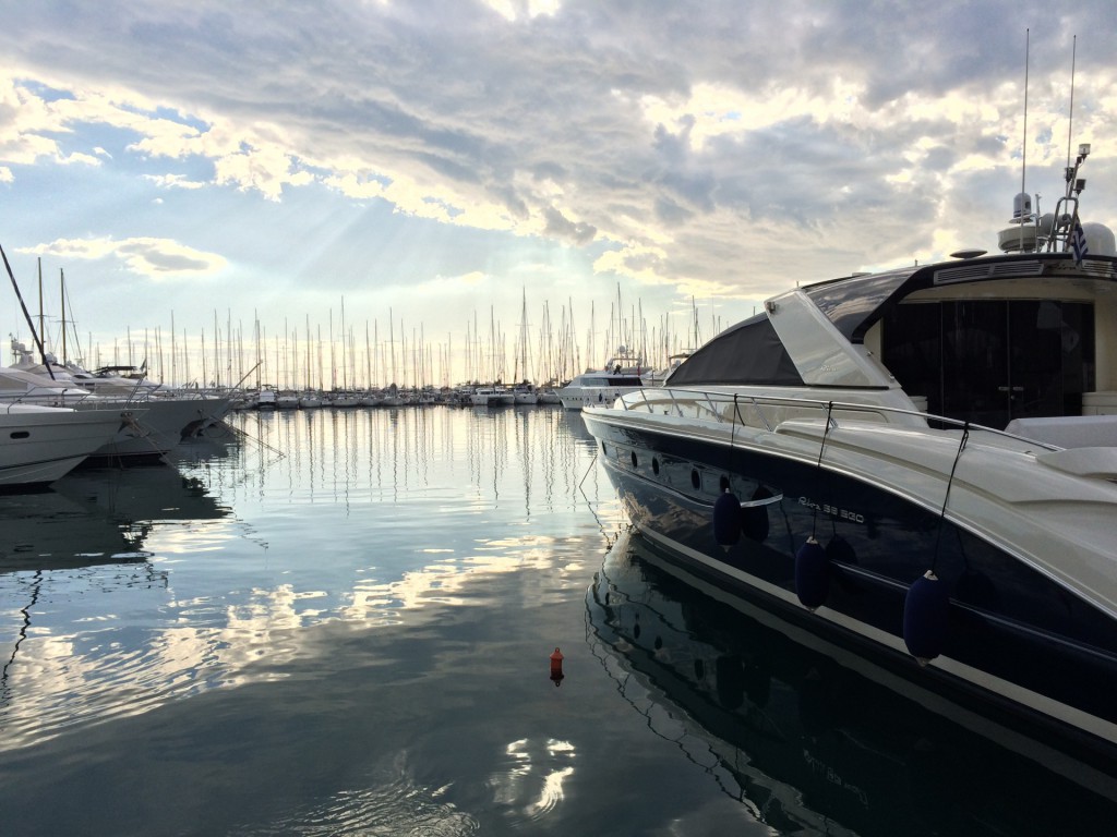 A lot of luxurious boats