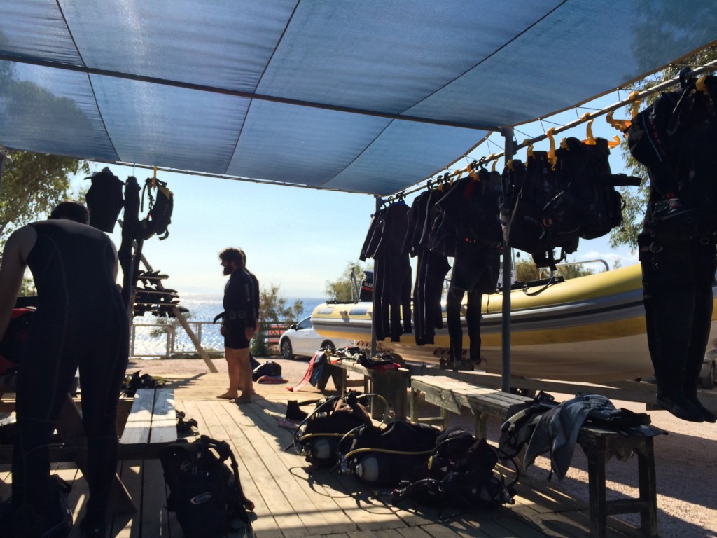 The diving equipment is waiting